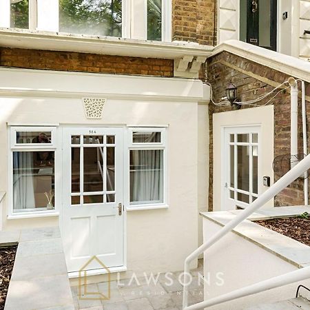 Stylish Living By Lawsons - 3 En Suites Windsor Esterno foto